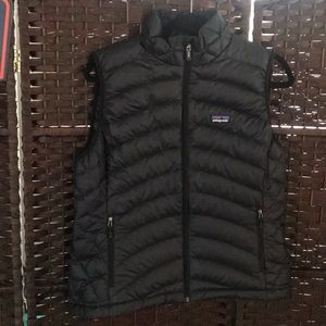Black, Large Women’s Patagonia Down Vest